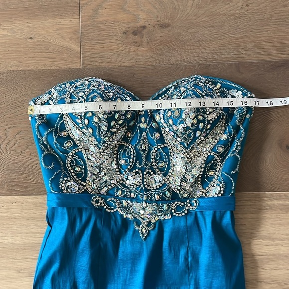Milano Formals Teal Beaded Mermaid Formal Dress Size 8 - Picture 4 of 12